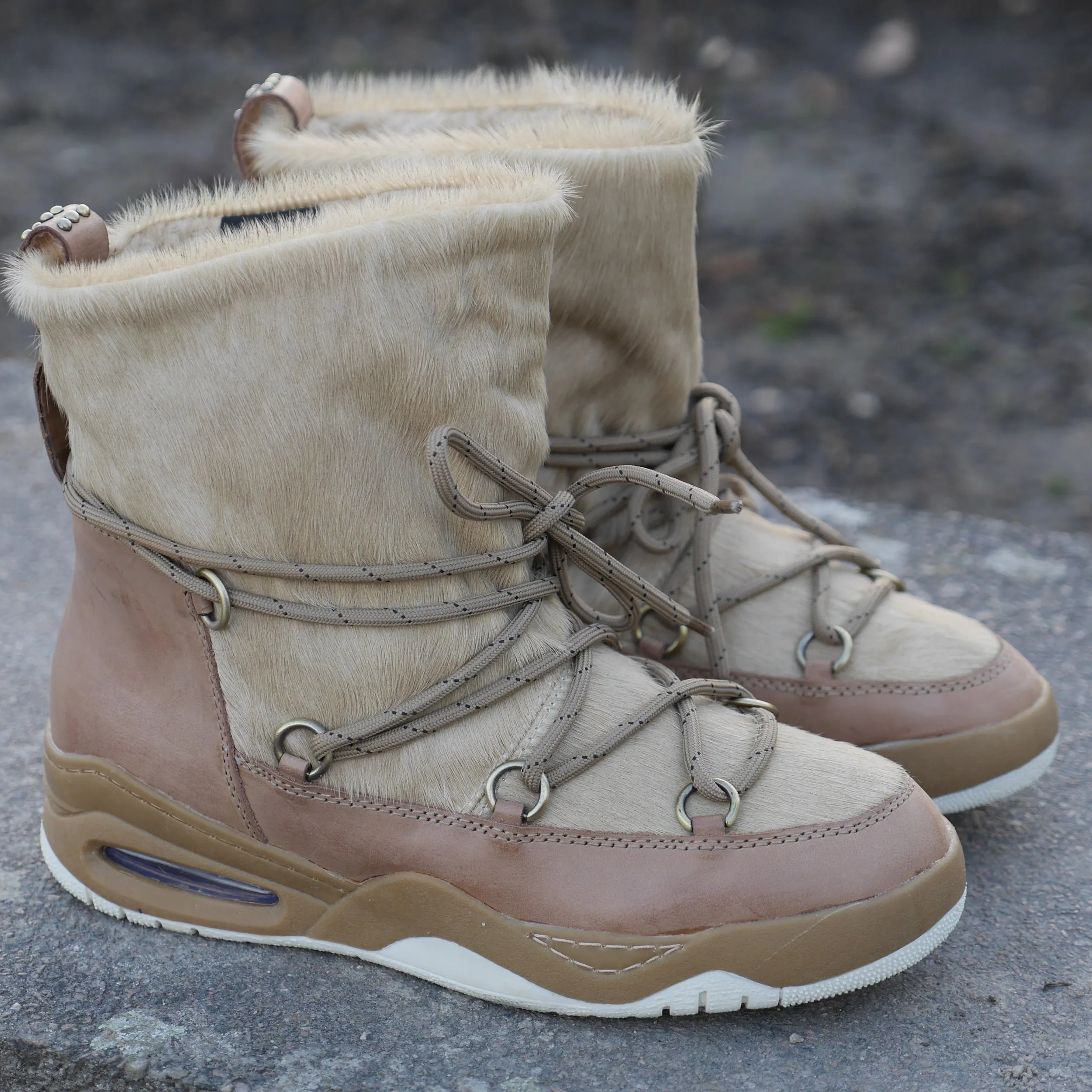 A902DD - Apricot Sneaker Boot