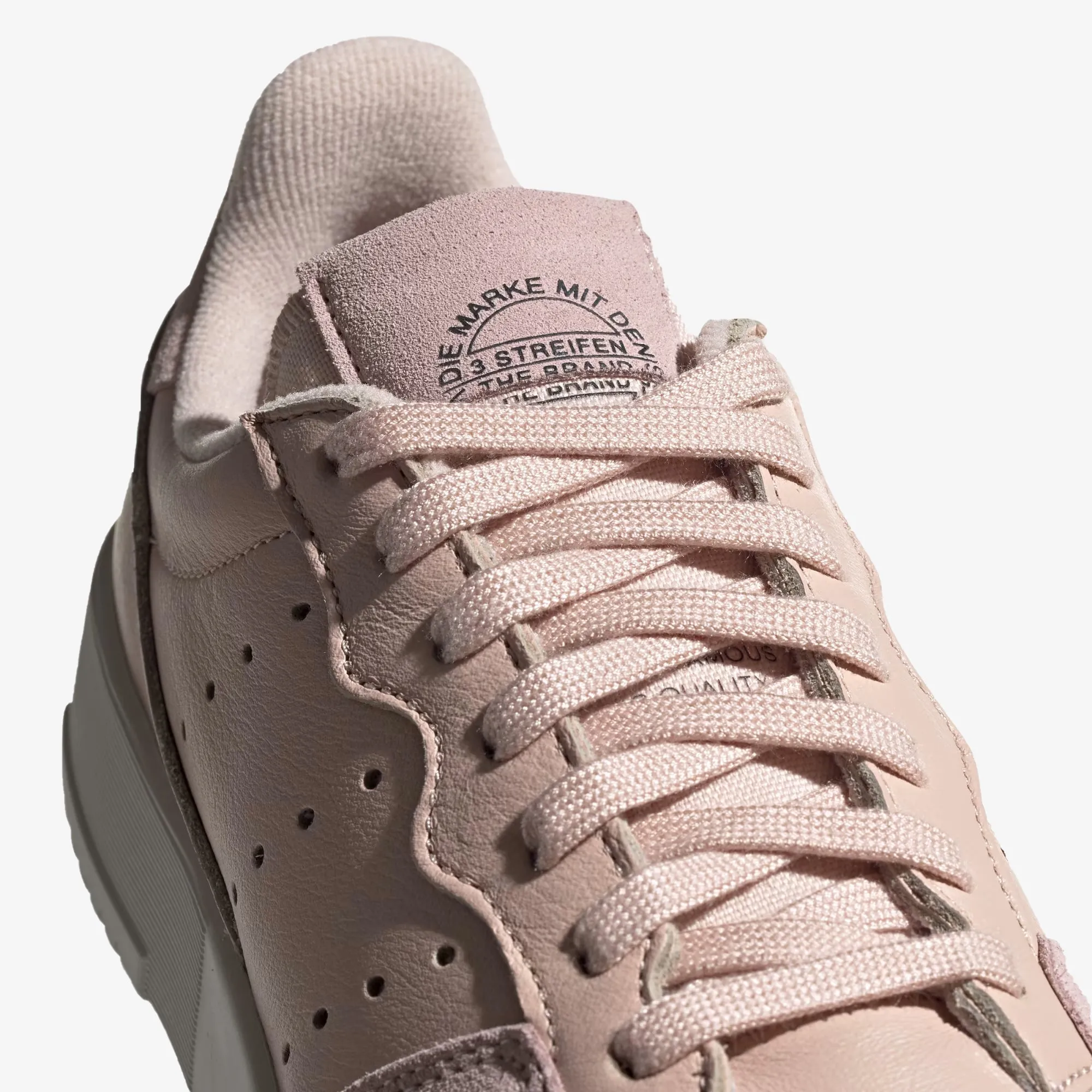 ADIDAS ORIGINALS | SUPERCOURT { PINK