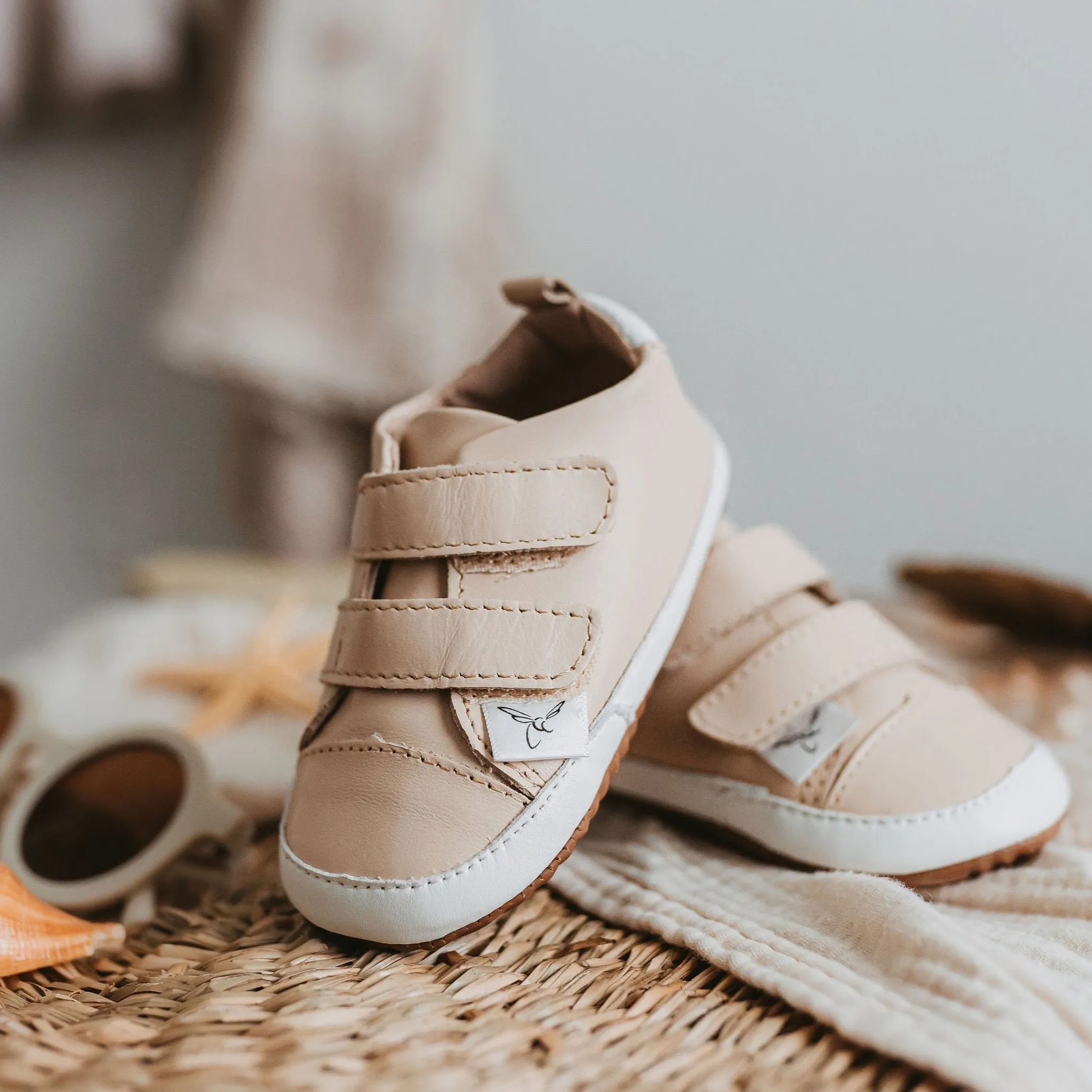 Casual Cream Low Top