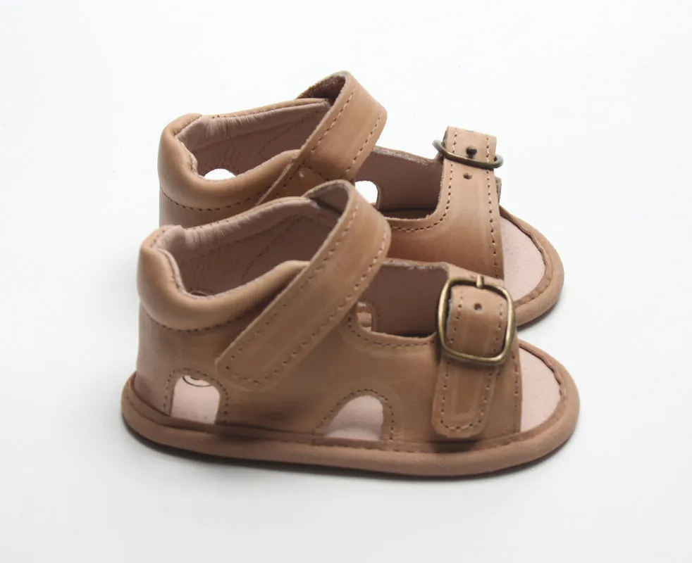 Desert Sand Felix {Premium Leather}