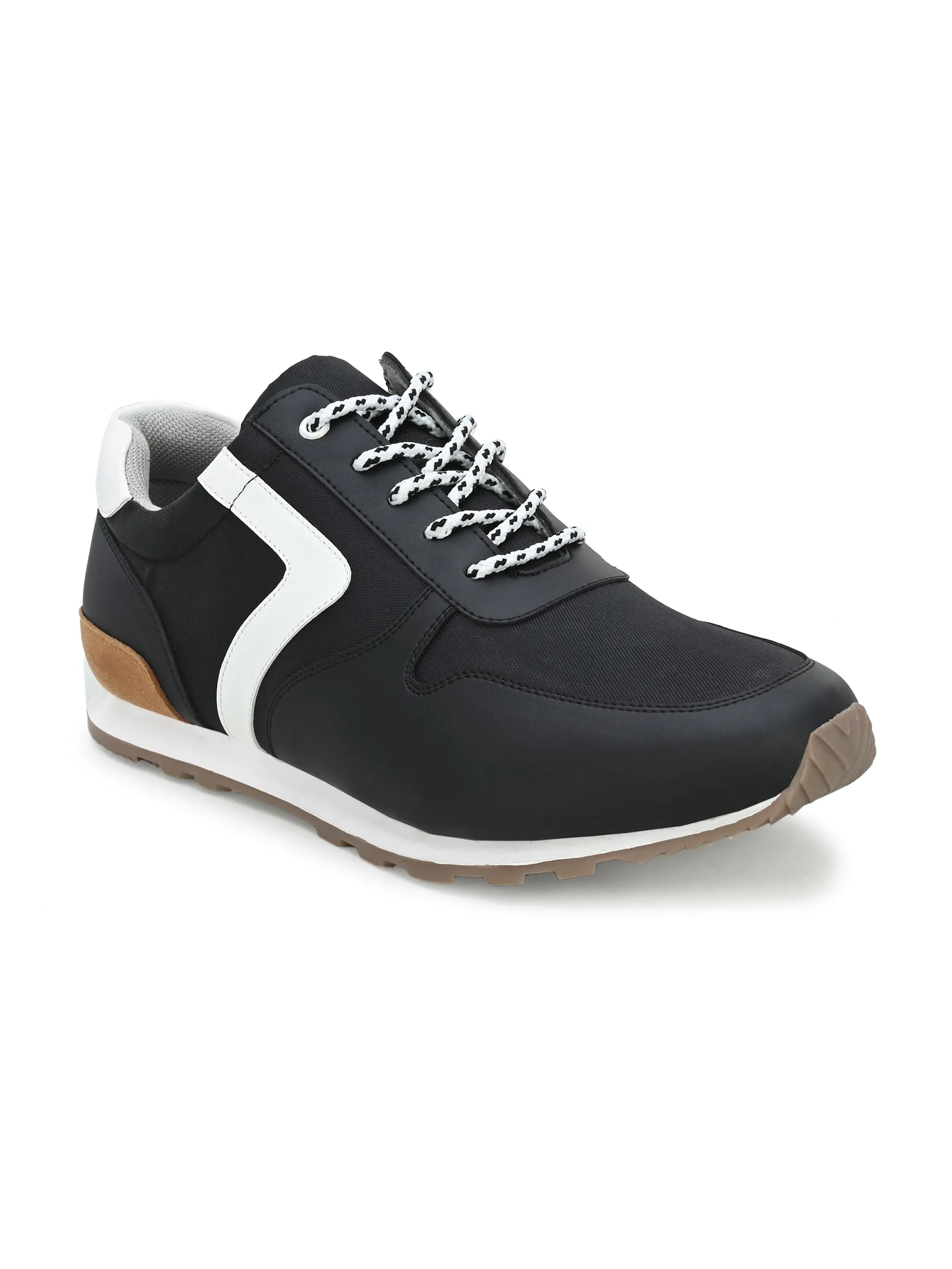 Ecru Black Casual Sneakers