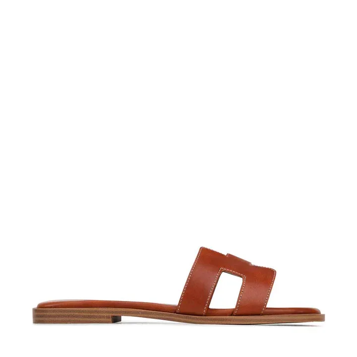 Hacette Slides - Cognac