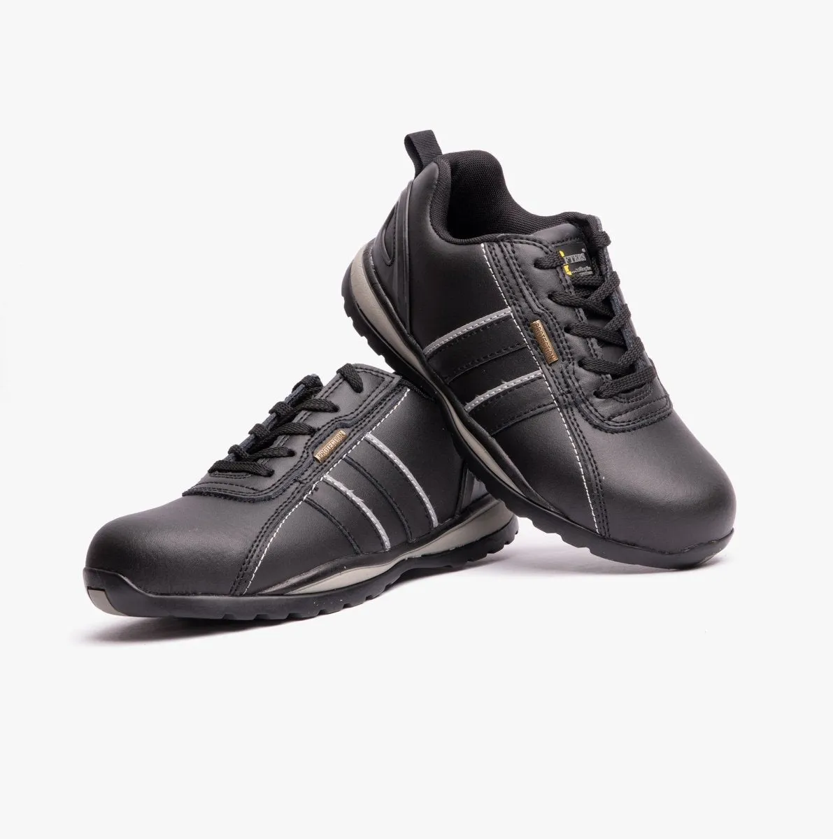 M090A Unisex Safety Trainers Black