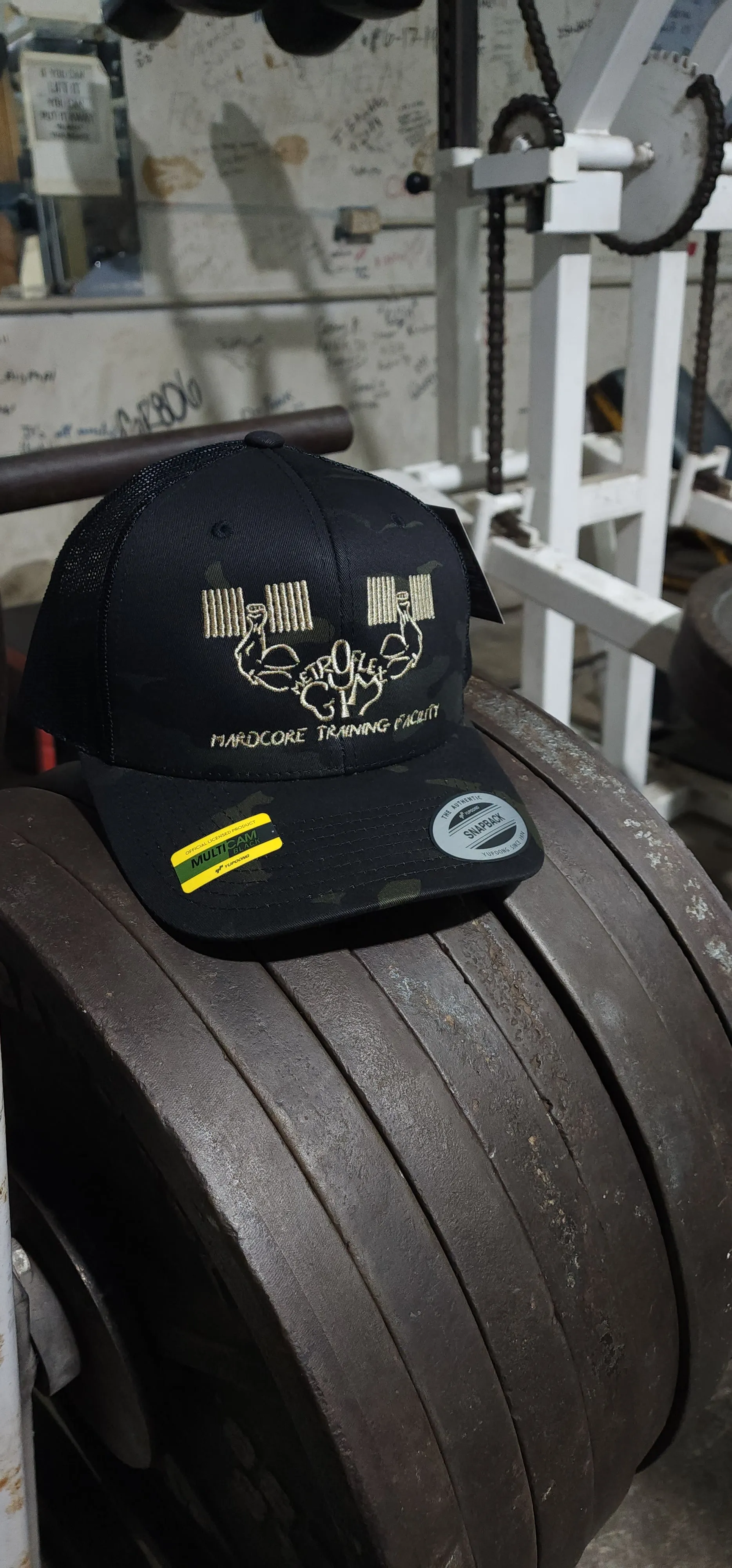 METROFLEX HARDCORE BLACK CAMO TRAINING SNAPBACK