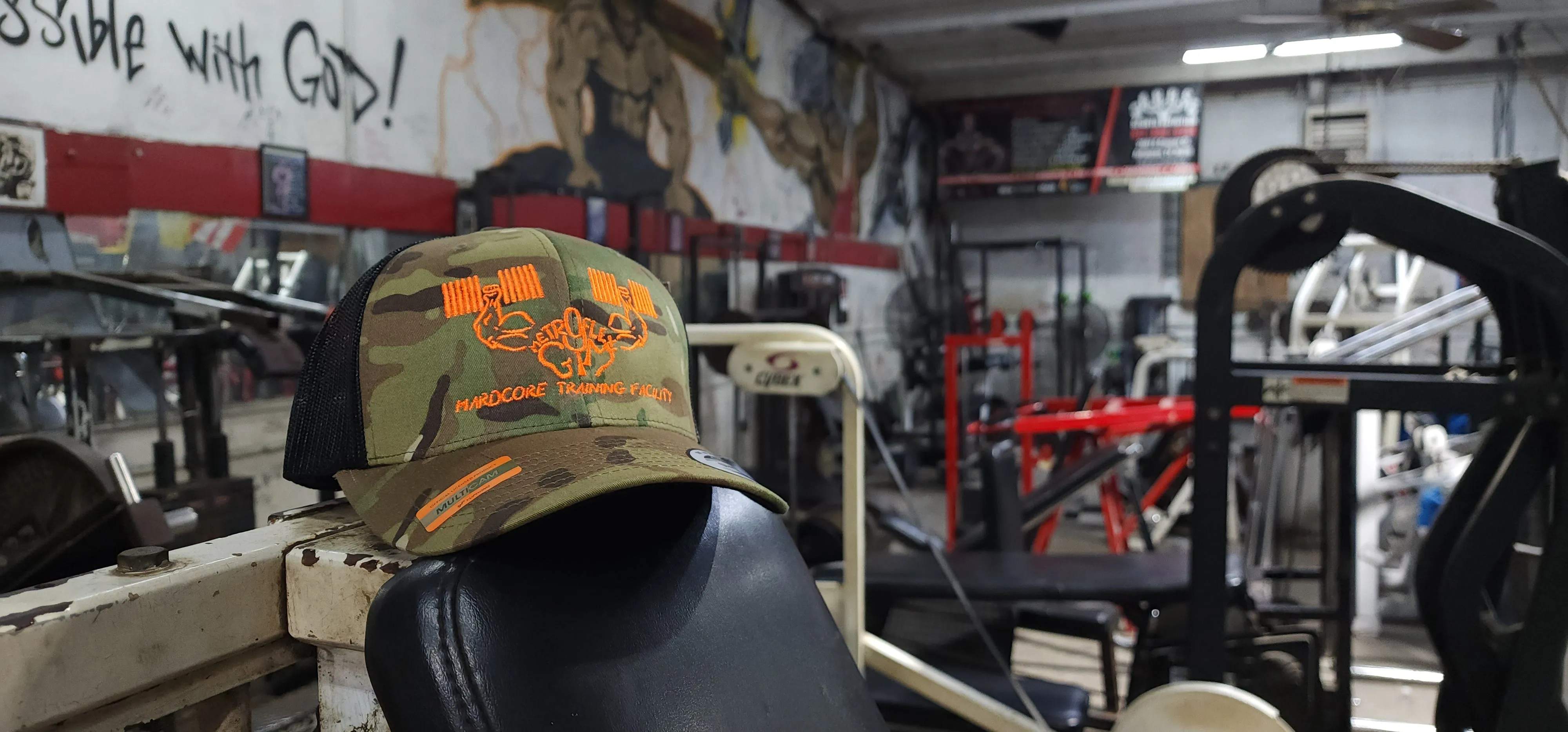 METROFLEX HARDCORE CAMO TRAINING SNAPBACK