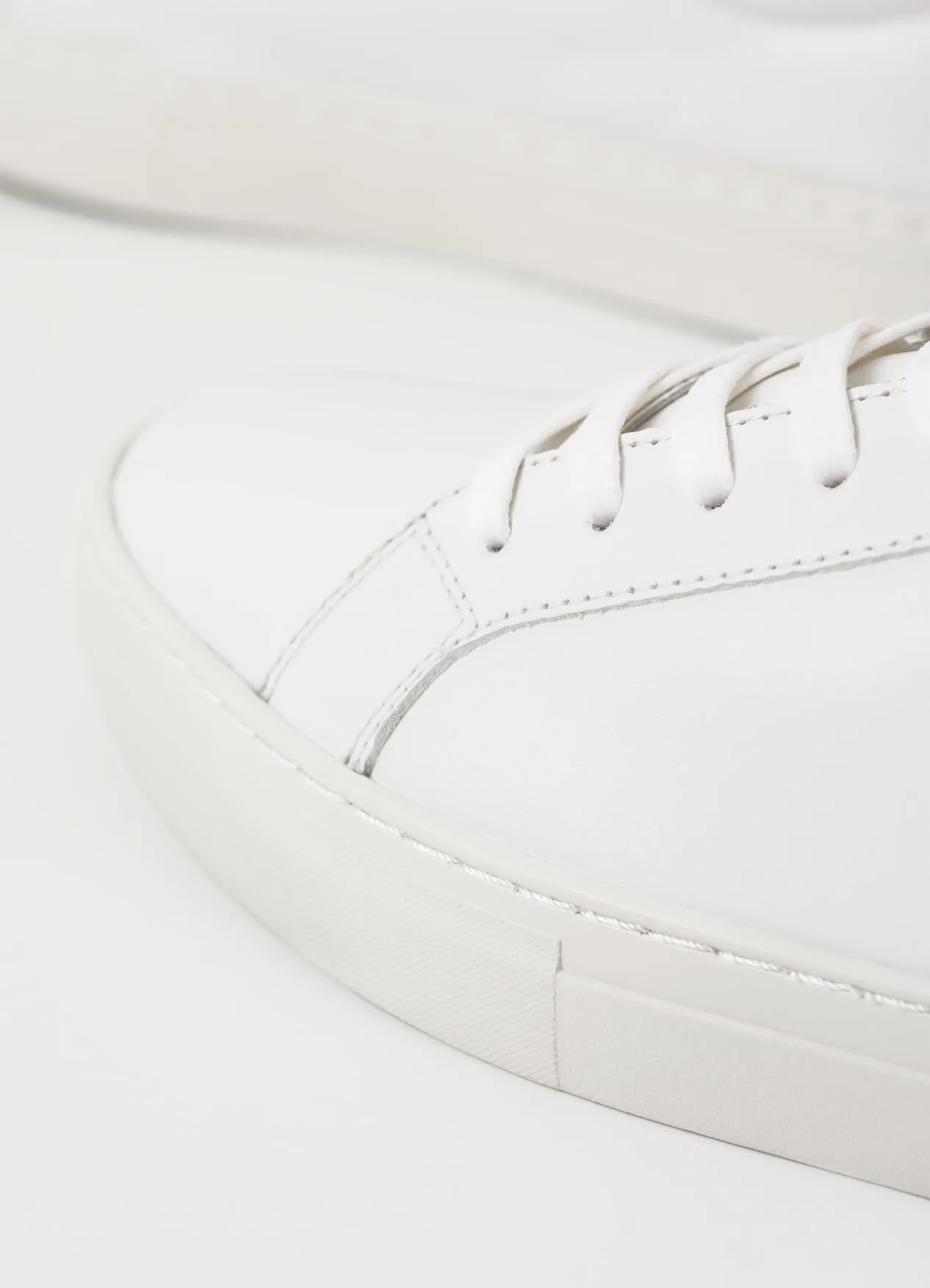 Paul Sneakers - White