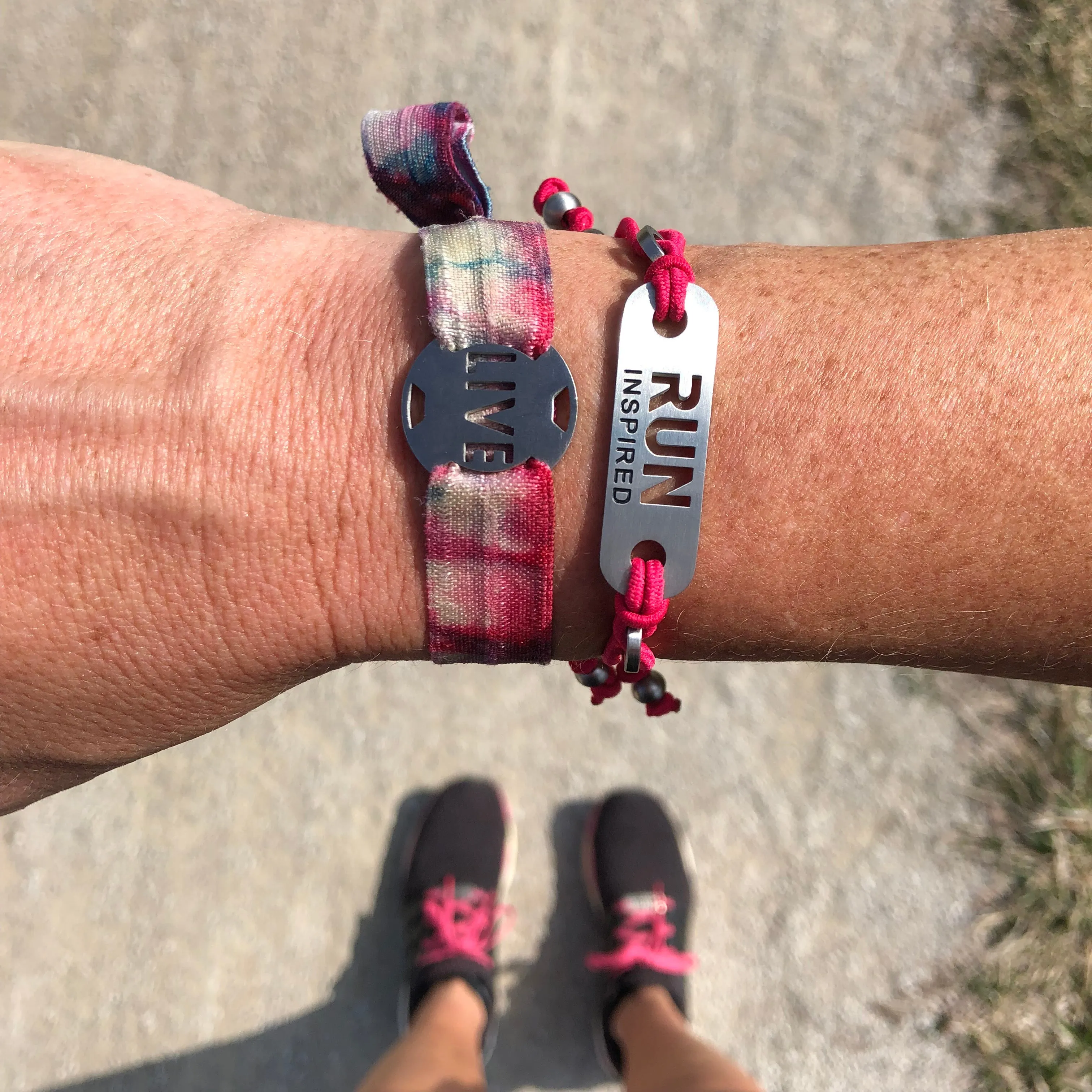 RUN INSPIRED Running Bracelet - Adjustable Pink or Black Stretch