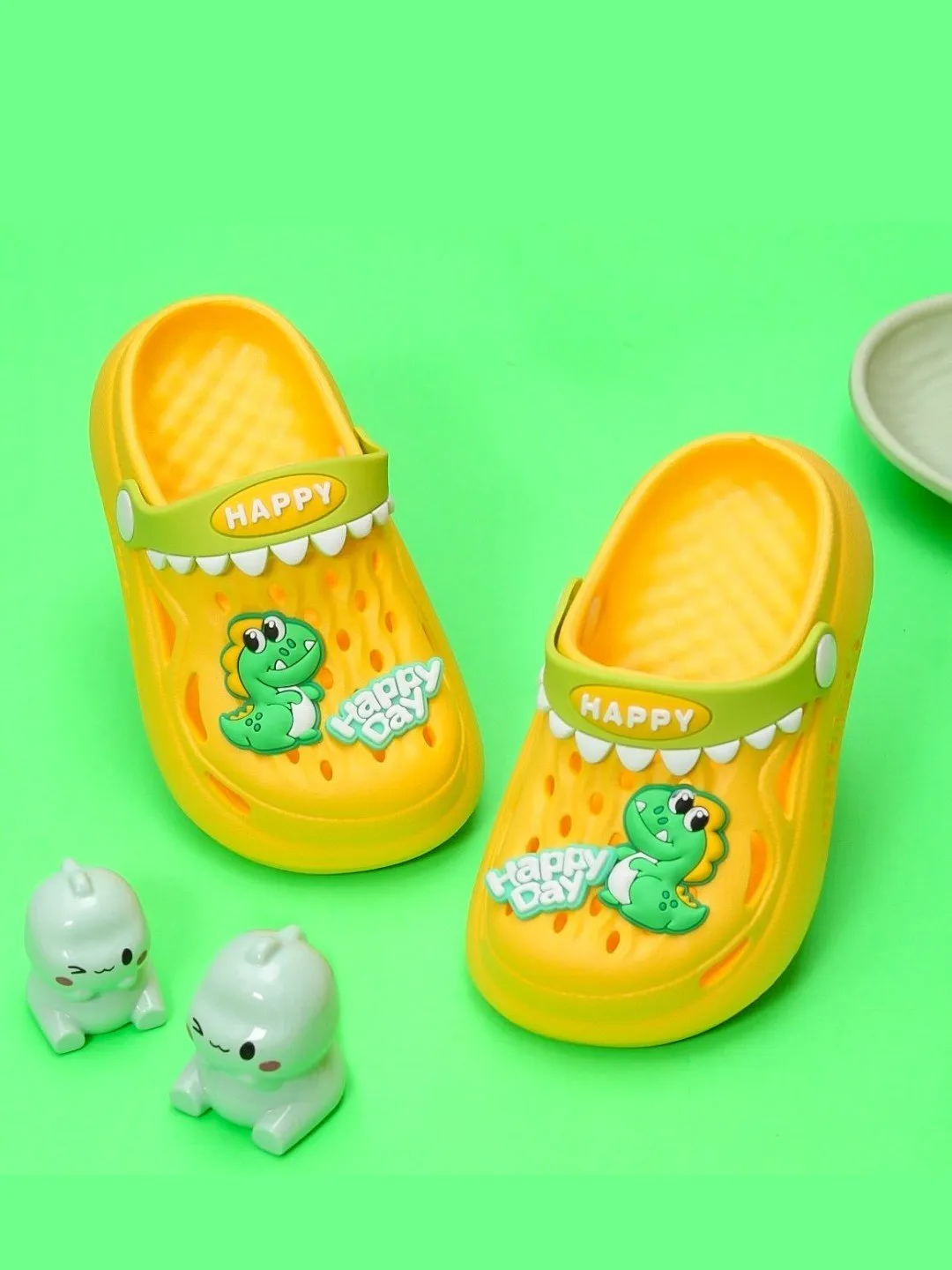 Sunshine Dino Delight Clogs for Boys - Vibrant Yellow