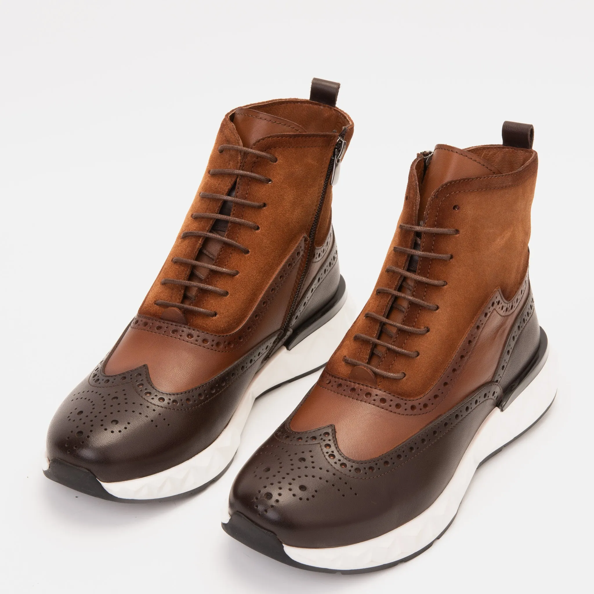 The Regent Brown Leather Wingtip Brogue Men Casual Boot