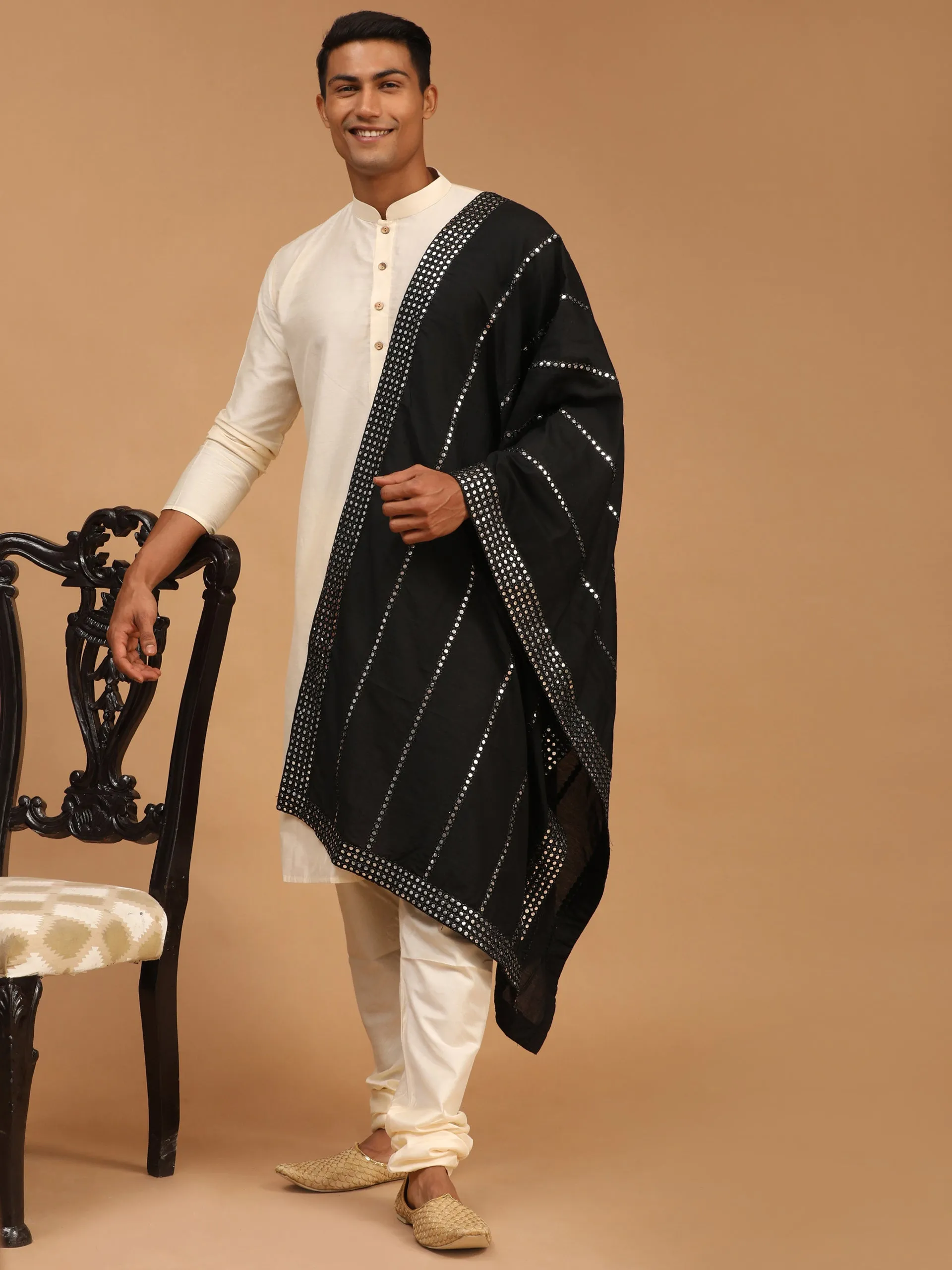 Vastramay Cream Kurta Pyjama Set