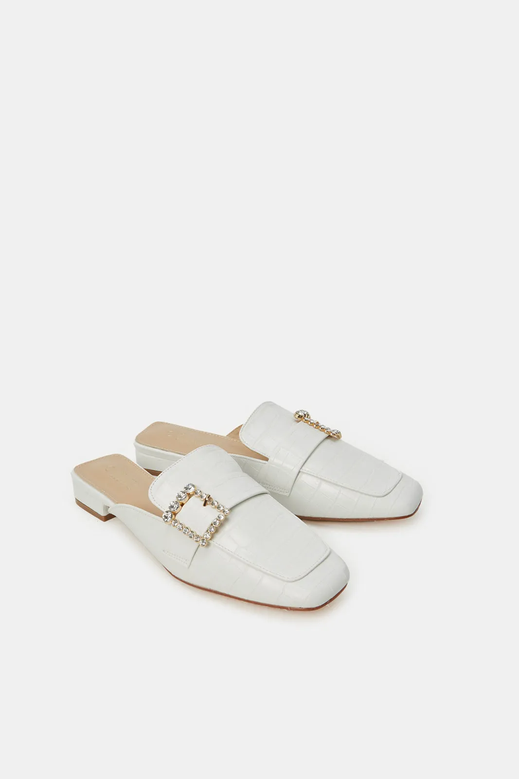 Women White Patent Embellished Buckle Mule