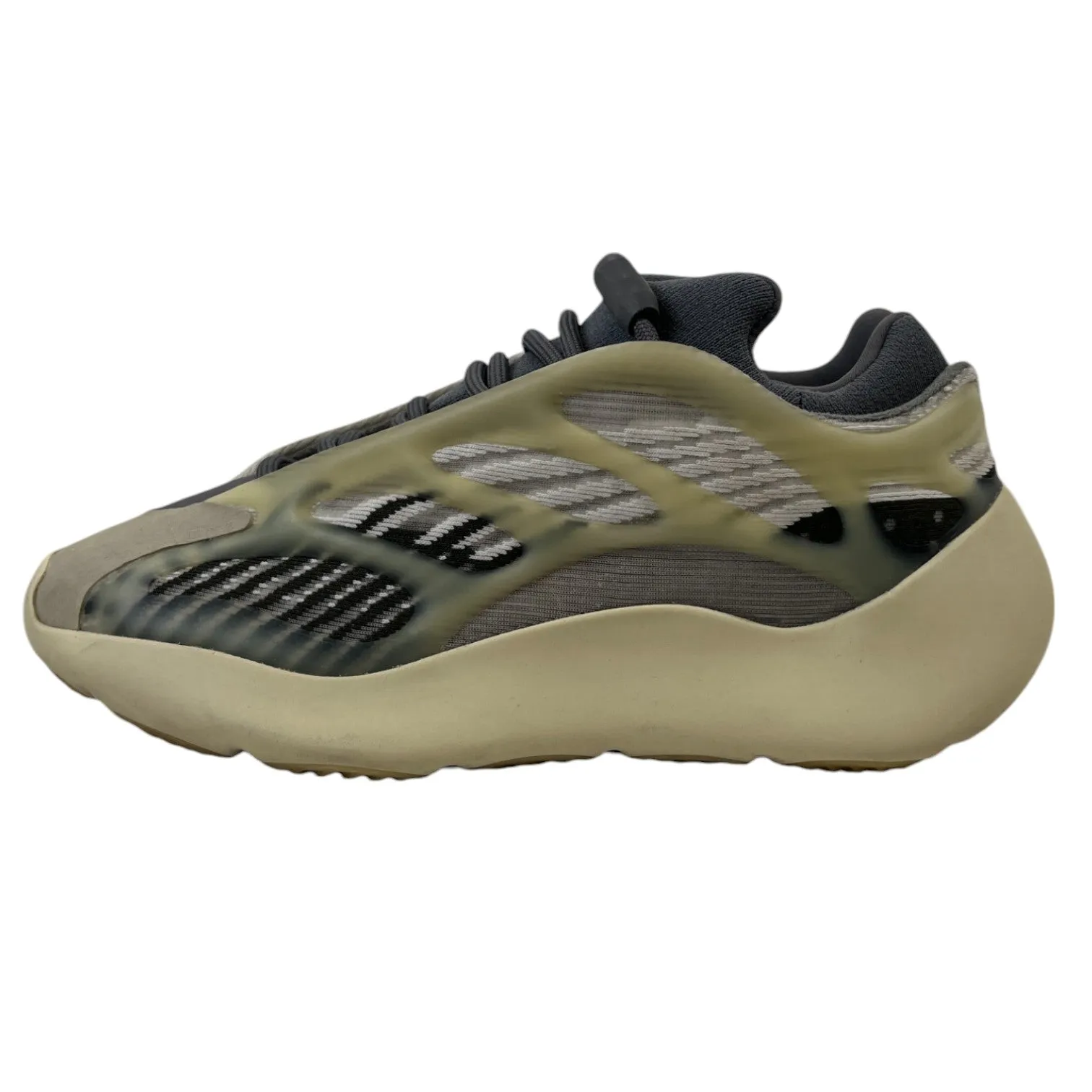 Women's 700 V3 Low Trainers Grey Size EU 37.5 / UK 4.5