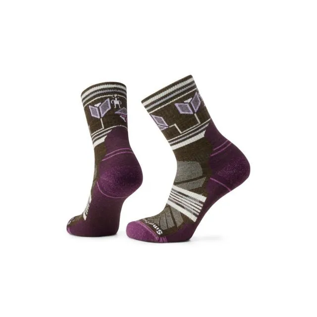 Women's Hike Light Cushion Castle Peak Pattern Mid Crew Socks