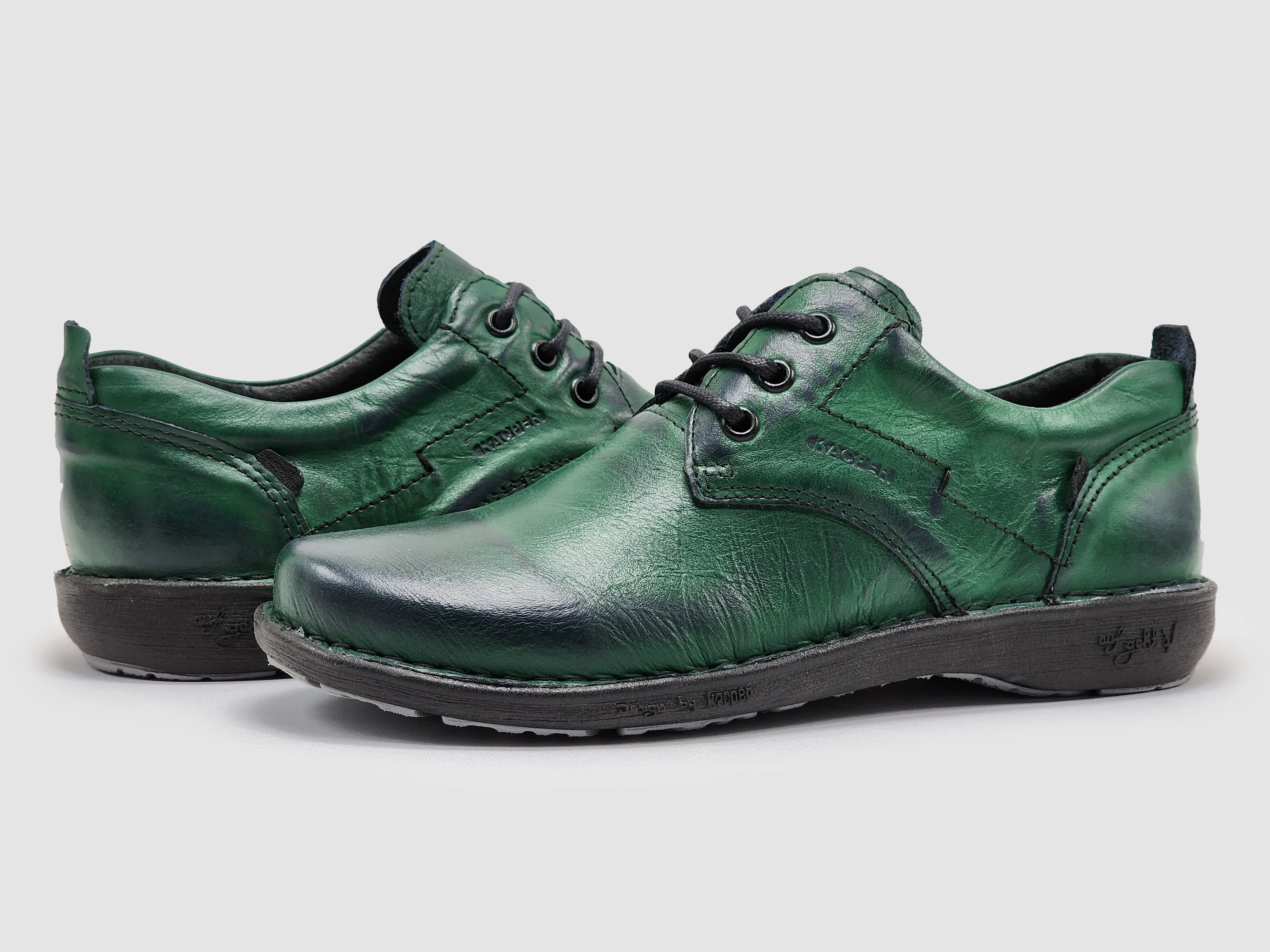 Women's Old-Fashioned Leather Shoes - Green